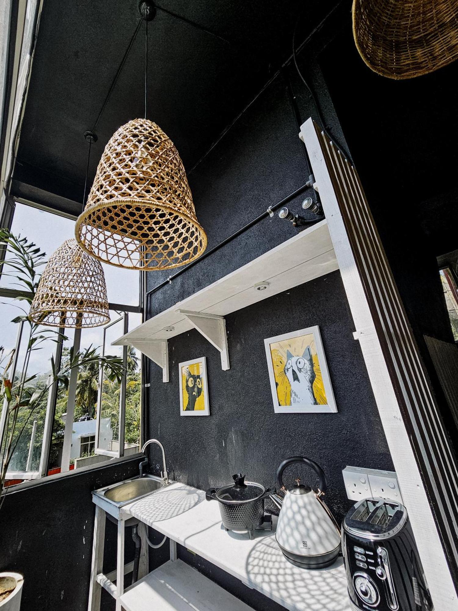 Sugar Hostel Weligama - Coliving & Coworking 외부 사진